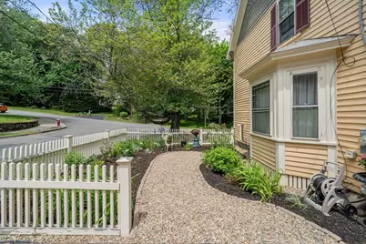 22 Eustis Ave, Wakefield, MA 01880 - Photo 21