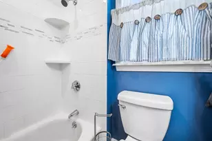 19 Laconia Ave, Saugus, MA 01906 - Photo 9