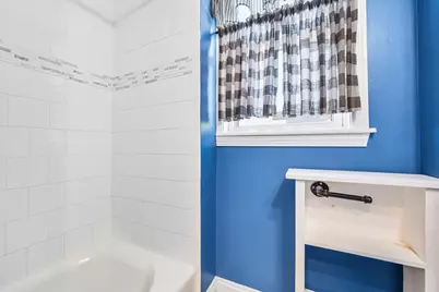 19 Laconia Ave, Saugus, MA 01906 - Photo 17