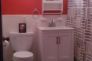 39 Pleasant St, Northborough, MA 01532 - Photo 9