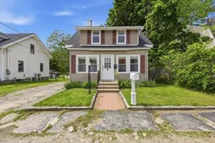22 Lauf St, Worcester, MA 01602 - Photo 1