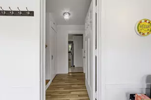 22 Lauf St, Worcester, MA 01602 - Photo 5