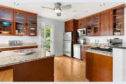 77 Corbett St, Andover, MA 01810 - Photo 13