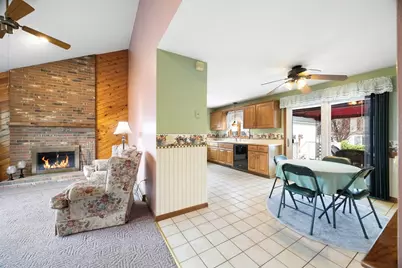 73 Gardner Rd, Chicopee, MA 01013 - Photo 9