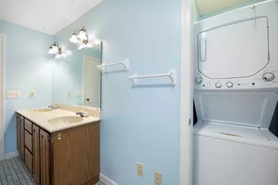 73 Gardner Rd, Chicopee, MA 01013 - Photo 17