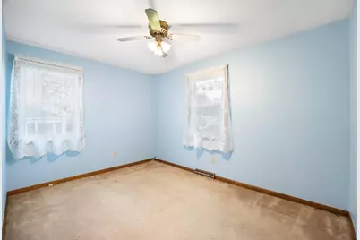 73 Gardner Rd, Chicopee, MA 01013 - Photo 13