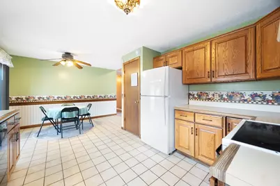 73 Gardner Rd, Chicopee, MA 01013 - Photo 5