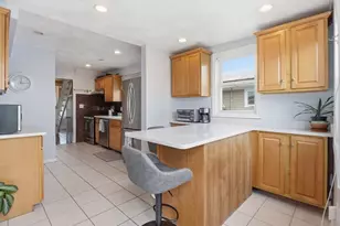 28 Houston Ave, Saugus, MA 01906 - Photo 21