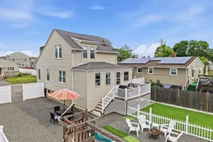 28 Houston Ave, Saugus, MA 01906 - Photo 5