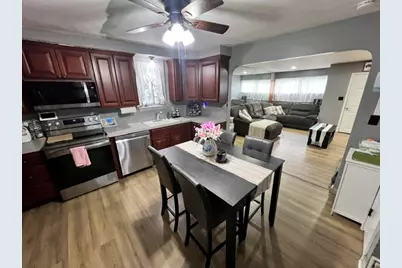 77 Fulton St, Fall River, MA 02720 - Photo 17