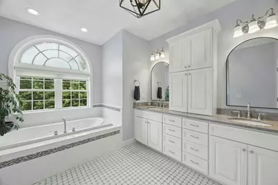 12 Forbes Rd, Hudson, MA 01749 - Photo 25