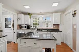 40 Shirley St, Quincy, MA 02169 - Photo 11