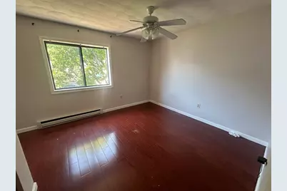 62 Marshall #B, Somerville, MA 02145 - Photo 9