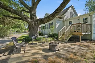72 Pembroke Ave, Acushnet, MA 02743 - Photo 31