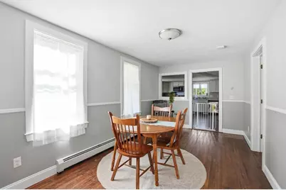 72 Pembroke Ave, Acushnet, MA 02743 - Photo 13