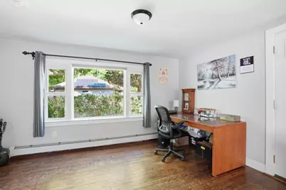 72 Pembroke Ave, Acushnet, MA 02743 - Photo 7