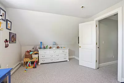 72 Pembroke Ave, Acushnet, MA 02743 - Photo 27