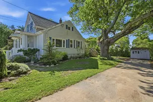 72 Pembroke Ave, Acushnet, MA 02743 - Photo 35