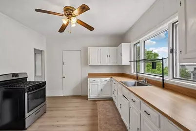 152-154 Glen St, Somerville, MA 02145 - Photo 23