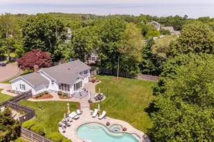 15 Fernwood Rd, Saugus, MA 01906 - Photo 11