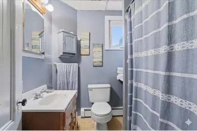 36 Oxford Ave, Haverhill, MA 01835 - Photo 19