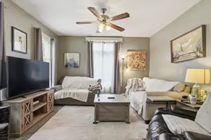 36 Oxford Ave, Haverhill, MA 01835 - Photo 9