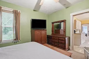 36 Oxford Ave, Haverhill, MA 01835 - Photo 17