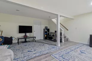 655 Pleasant St, Weymouth, MA 02189 - Photo 21