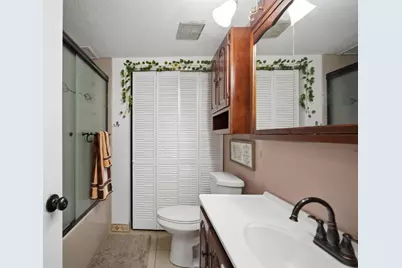 201 Nassau Dr #201, Springfield, MA 01129 - Photo 13