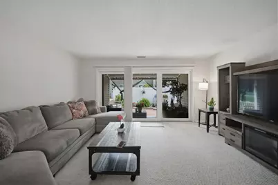 201 Nassau Dr #201, Springfield, MA 01129 - Photo 3