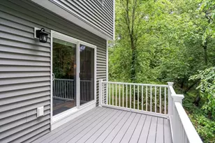 39 Staples St, Billerica, MA 01821 - Photo 25