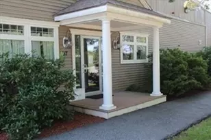 37 Edgerton Dr, Falmouth, MA 02556 - Photo 1