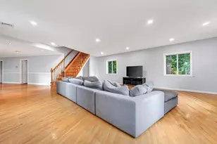 19 Sutcliffe Park, Newton, MA 02461 - Photo 5