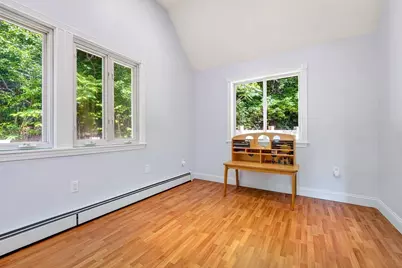 19 Sutcliffe Park, Newton, MA 02461 - Photo 11