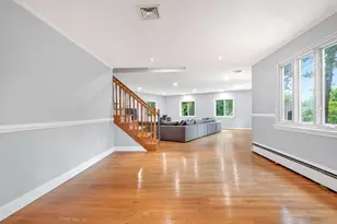 19 Sutcliffe Park, Newton, MA 02461 - Photo 7
