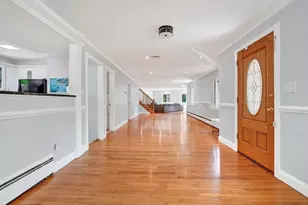 19 Sutcliffe Park, Newton, MA 02461 - Photo 3