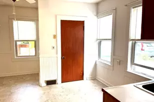5 Adams St, Salem, MA 01970 - Photo 5