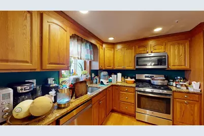 18 Hollis St, Randolph, MA 02368 - Photo 7