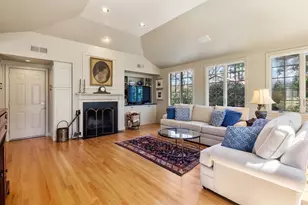 25 Forest Ridge Rd, Weston, MA 02493 - Photo 3