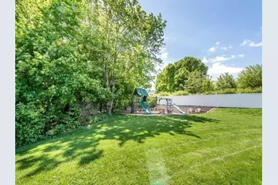 11 Crestview Road #11, Boston, MA 02131 - Photo 27