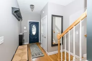11 Crestview Rd, Boston, MA 02131 - Photo 3