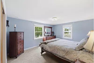 271 Wildermere St, Chicopee, MA 01020 - Photo 21