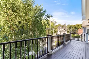 22 Hawthorne St, Boston, MA 02119 - Photo 5