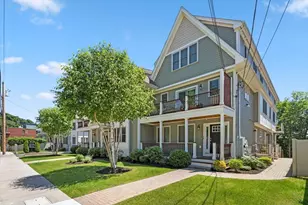 22 Hawthorne St, Boston, MA 02119 - Photo 31