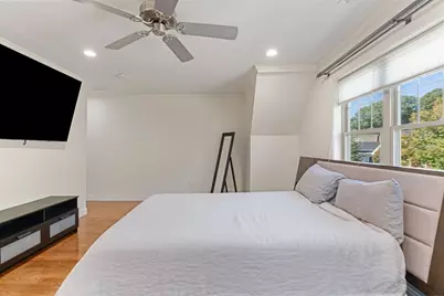 22 Hawthorne Street #2, Boston, MA 02119 - Photo 17
