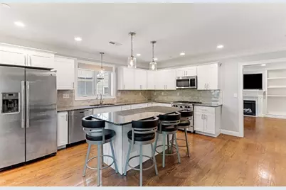 22 Hawthorne Street #2, Boston, MA 02119 - Photo 7