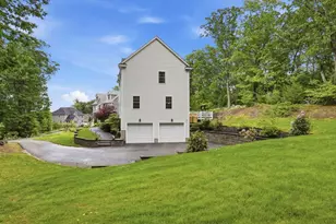 4 Murray Hill Cir, Wilmington, MA 01887 - Photo 37