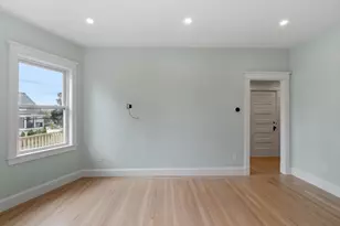 61 Warren St, Medford, MA 02155 - Photo 13