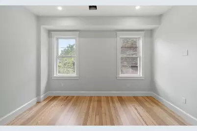 61 Warren St #2, Medford, MA 02155 - Photo 17
