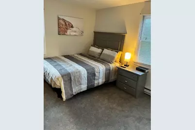 60 Chapin St #D, Holyoke, MA 01040 - Photo 9